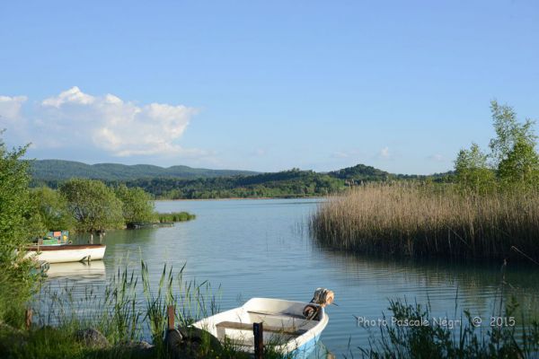 Zone amarrage Grand lac de Clairvaux