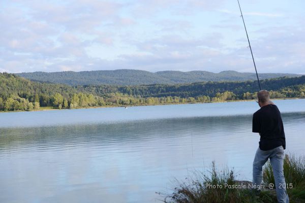 Pêche au Grand lac de Clairvaux